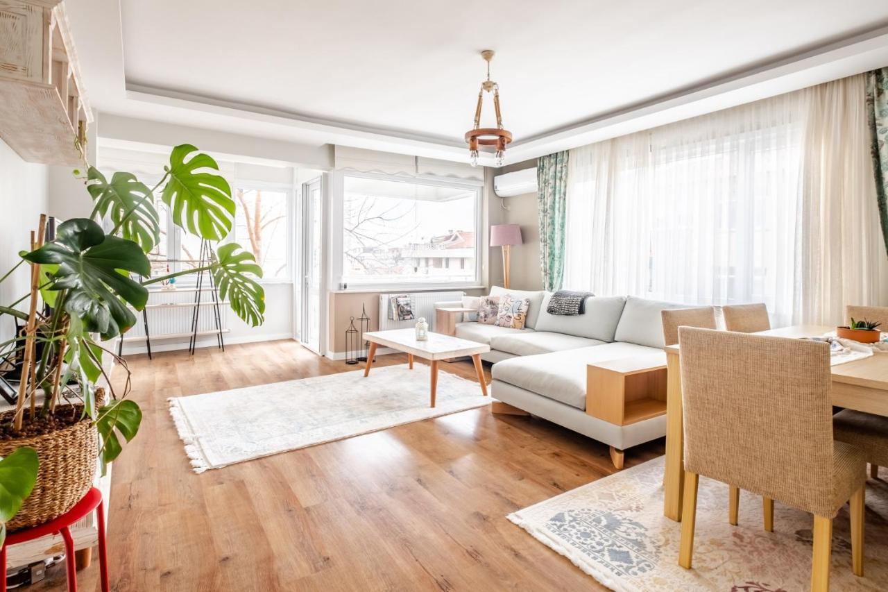 Апартаменты Vibrant Flat With Balcony In Maltepe Стамбул Экстерьер фото